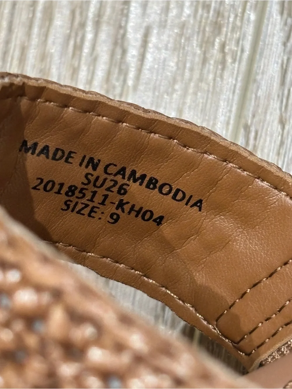 NWOB J. Crew Factory Fisherman flat-form wedges, size 9 Cedar Wood
